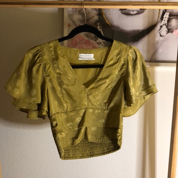 Urban Outfitters olive green cropped blouse - Picture 1 of 4
